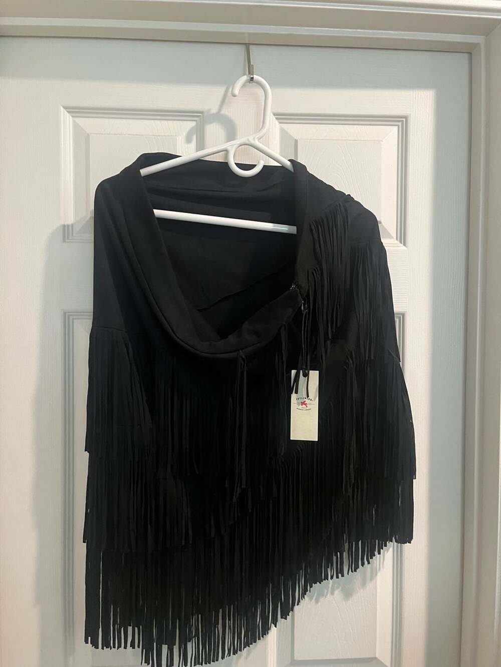 Idyllwind by Miranda Lambert Black Fringe Poncho Cape Size XL